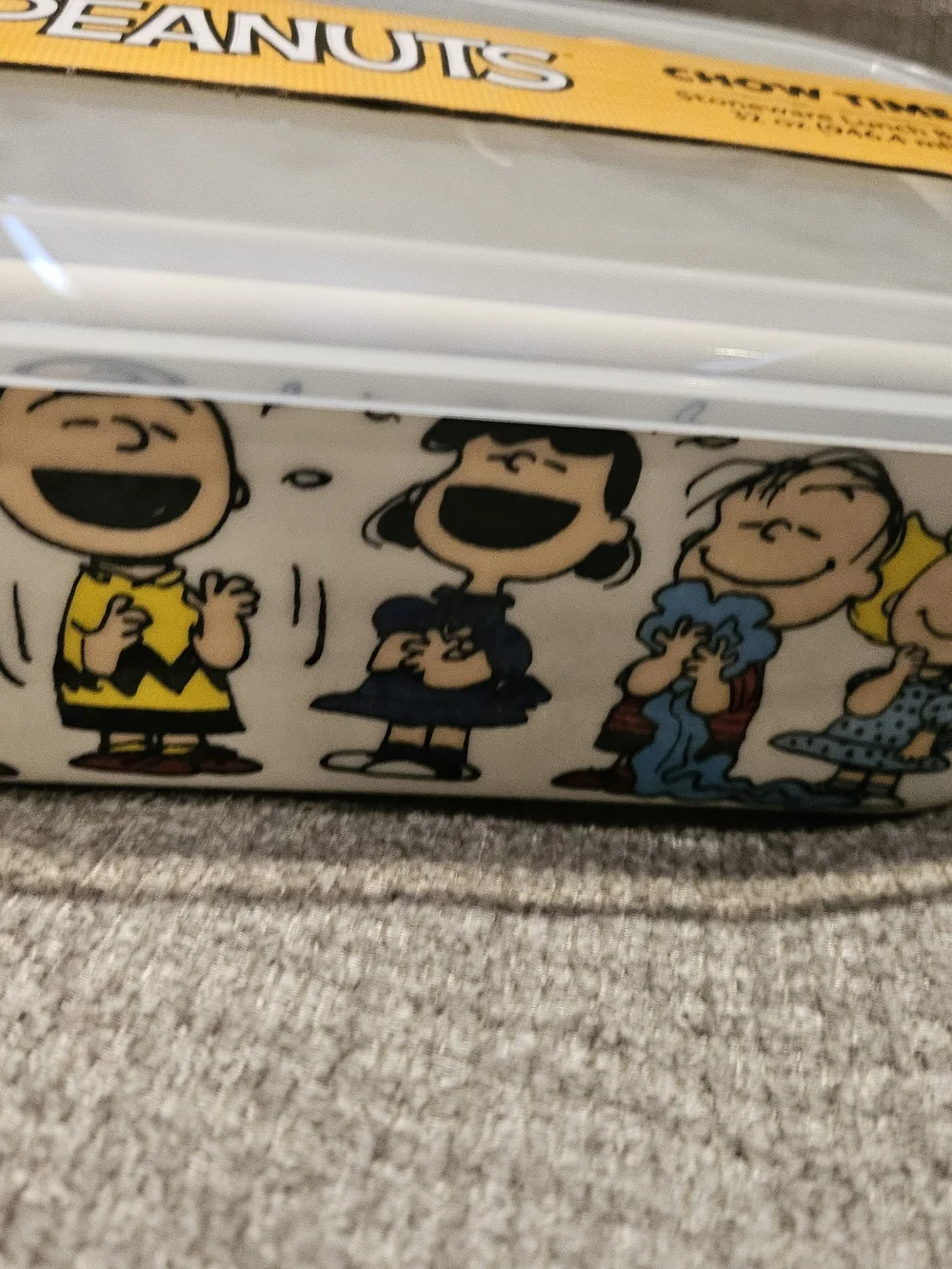Peanuts Chow Time Stoneware Lunch Box White & Yellow NWT